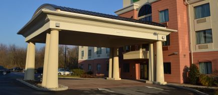 Holiday Inn Expr Hotel &Stes Selinsgrove Exterior