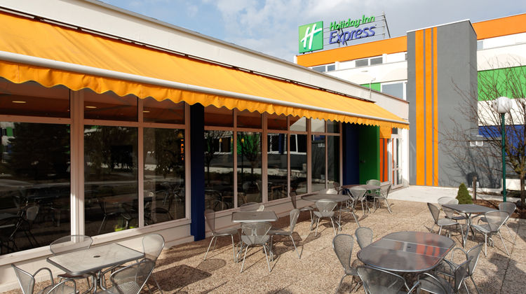 Holiday Inn Express Strasbourg Sud Exterior