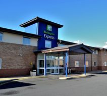 Holiday Inn Express Shrewsbury Exterior
