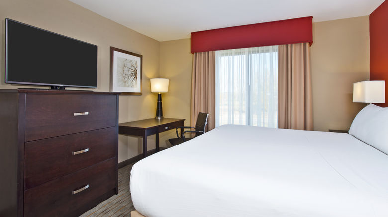 <b>Holiday Inn Express & Suites Room</b>. Images powered by <a href="https://www.leonardoworldwide.com/" title="Leonardo Worldwide" target="_blank">Leonardo</a>.