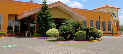 Holiday Inn La Piedad Exterior