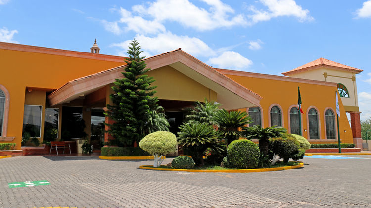 Holiday Inn La Piedad Exterior