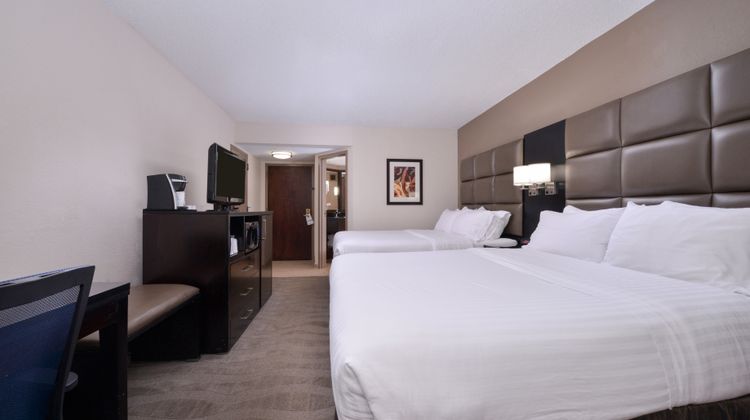 Holiday Inn Express Room