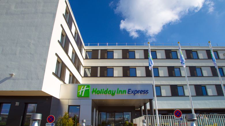 Holiday Inn Express Dijon Exterior. Images powered by <a href="https://www.leonardoworldwide.com" target="_blank" rel="noopener">Leonardo</a>.