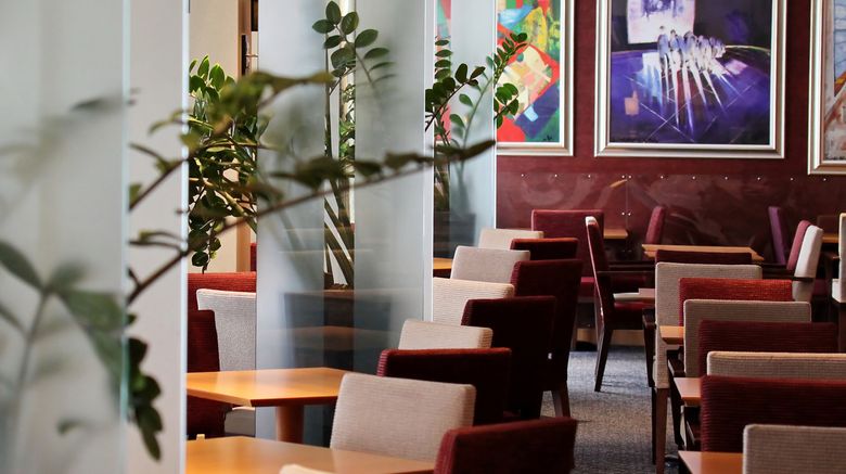<b>Holiday Inn Express Southampton M27 Jct7 Restaurant</b>. Images powered by <a href="https://www.leonardoworldwide.com/" title="Leonardo Worldwide" target="_blank">Leonardo</a>.
