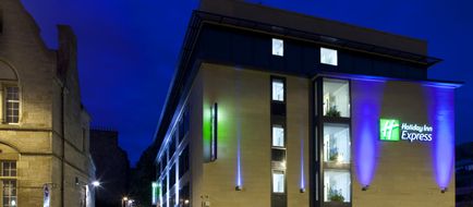 Holiday Inn Express Royal Mile Exterior