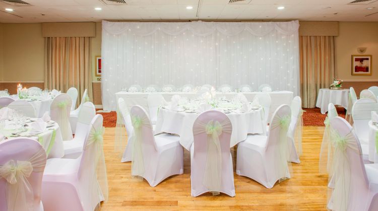 Holiday Inn Rotherham-Sheffield M1,Jct33 Meeting