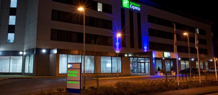 Holiday Inn Express Rotherham North Exterior