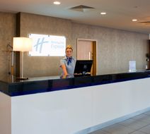 Holiday Inn Express Rotherham North Lobby