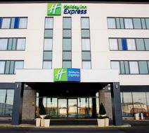 Holiday Inn Express Rotherham North Exterior