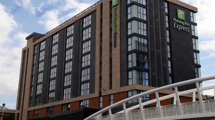 Holiday Inn Express Sheffield City Ctr Exterior