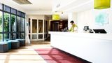 Holiday Inn Portsmouth Lobby