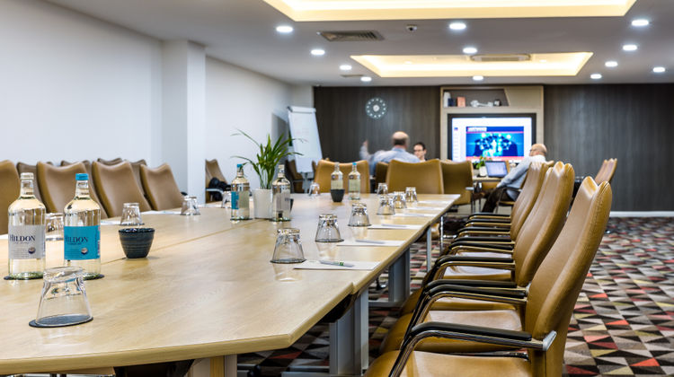 Holiday Inn - Watford Junction Meeting