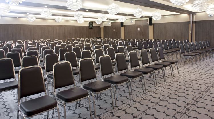 Crowne Plaza London-Kingston Meeting