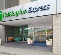 Holiday Inn Express Lisbon Airport Exterior