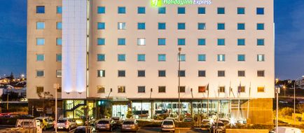 Holiday Inn Express Lisbon-Oeiras Exterior