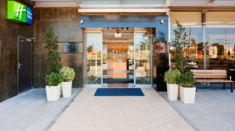 Holiday Inn Express Lisbon-Oeiras Exterior