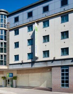 Holiday Inn Express London City