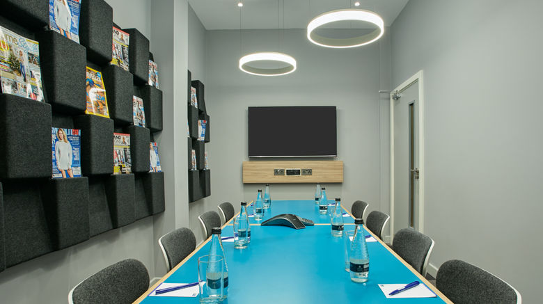 <b>Holiday Inn Express London, Ealing Meeting</b>. Images powered by <a href="https://www.leonardoworldwide.com/" title="Leonardo Worldwide" target="_blank">Leonardo</a>.