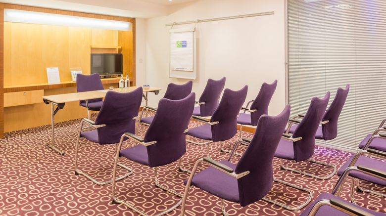 <b>Holiday Inn Express Swiss Cottage Meeting</b>. Images powered by <a href="https://www.leonardoworldwide.com/" title="Leonardo Worldwide" target="_blank">Leonardo</a>.