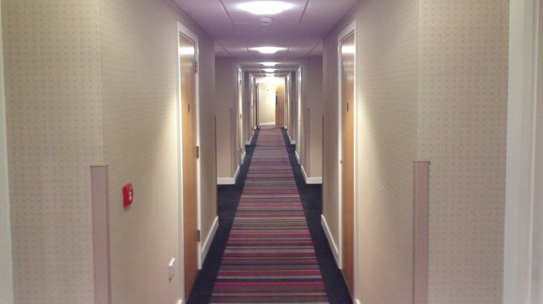 <b>Holiday Inn Express Epsom Downs Lobby</b>. Images powered by <a href="https://www.leonardoworldwide.com/" title="Leonardo Worldwide" target="_blank">Leonardo</a>.