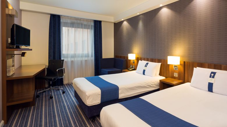 <b>Holiday Inn Express Harlow Room</b>. Images powered by <a href="https://www.leonardoworldwide.com/" title="Leonardo Worldwide" target="_blank">Leonardo</a>.
