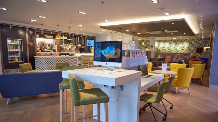 Holiday Inn Northampton West M1, J16 Other