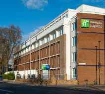 Holiday Inn Express London-Vauxhall Nine Exterior