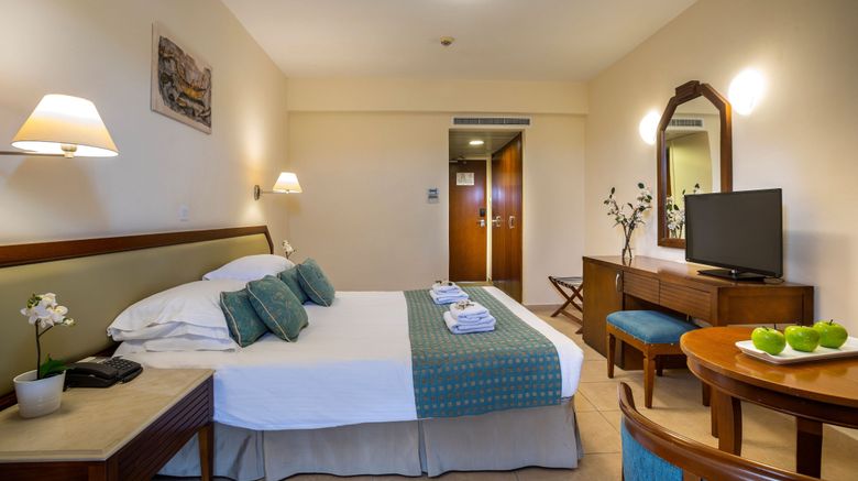 <b>Aquamare Beach Hotel and Spa Room</b>. Images powered by <a href="https://www.leonardoworldwide.com/" title="Leonardo Worldwide" target="_blank">Leonardo</a>.