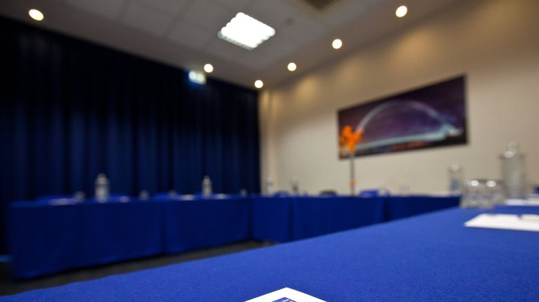 <b>Holiday Inn Express - Reggio Emilia Meeting</b>. Images powered by <a href="https://www.leonardoworldwide.com/" title="Leonardo Worldwide" target="_blank">Leonardo</a>.