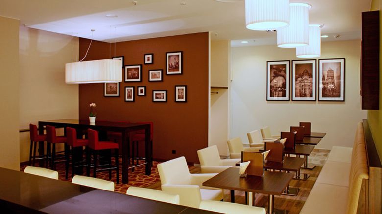 <b>Crowne Plaza Berlin City Centre Lobby</b>. Images powered by <a href="https://www.leonardoworldwide.com/" title="Leonardo Worldwide" target="_blank">Leonardo</a>.