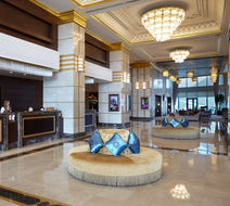 Crowne Plaza Istanbul-Asia Lobby