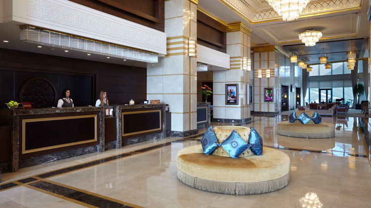Crowne Plaza Istanbul-Asia Lobby