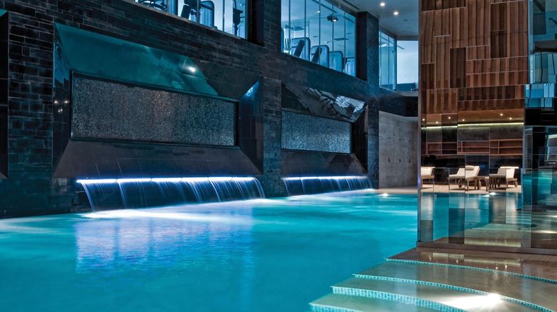<b>Crowne Plaza Istanbul-Asia Pool</b>. Images powered by <a href="https://www.leonardoworldwide.com/" title="Leonardo Worldwide" target="_blank">Leonardo</a>.