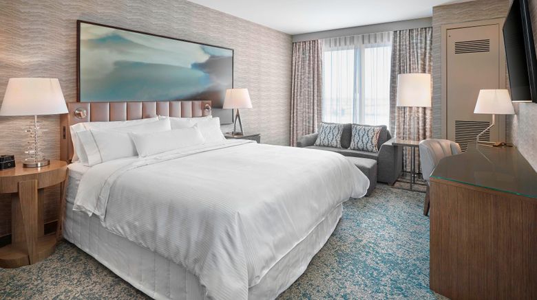 <b>The Westin Calgary Airport Suite</b>. Images powered by <a href="https://leonardo.com/" title="Leonardo Worldwide" target="_blank">Leonardo</a>.
