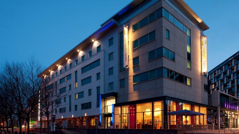 <b>Holiday Inn Express Leeds-Armouries Exterior</b>. Images powered by <a href="https://www.leonardoworldwide.com/" title="Leonardo Worldwide" target="_blank">Leonardo</a>.