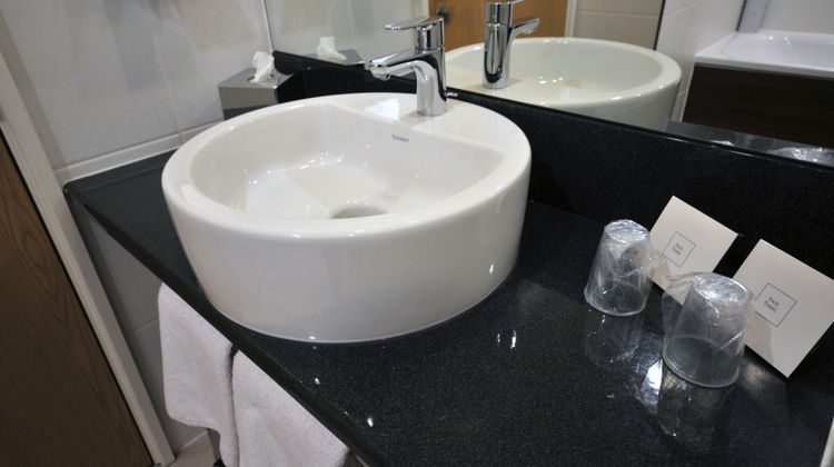 Holiday Inn Express Leigh Sports Village Room
