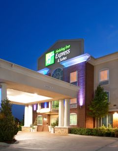 Holiday Inn Express Fort Worth I-35
