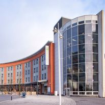 Holiday Inn Express Gunwharf Quays