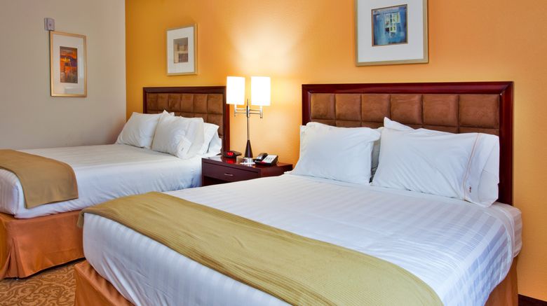 <b>Holiday Inn Express Brooksville Room</b>. Images powered by <a href="https://www.leonardoworldwide.com/" title="Leonardo Worldwide" target="_blank">Leonardo</a>.