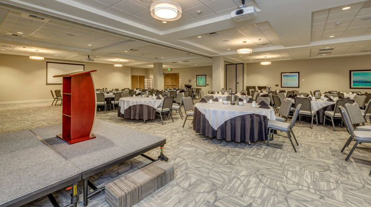 Holiday Inn & Suites Bellingham Meeting