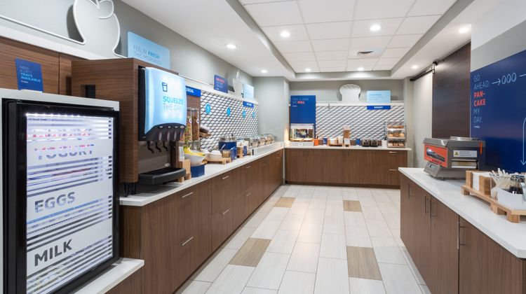 Holiday Inn Express Restaurant