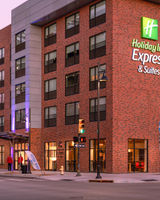 Holiday Inn Express/Stes Tulsa Downtown