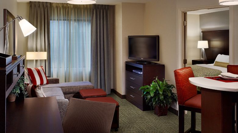 <b>Staybridge Suites Rochester-Commerce Dr Room</b>. Images powered by <a href="https://www.leonardoworldwide.com/" title="Leonardo Worldwide" target="_blank">Leonardo</a>.