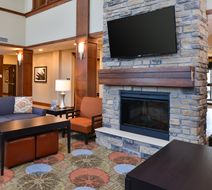 Staybridge Suites Rochester-Commerce Dr Lobby
