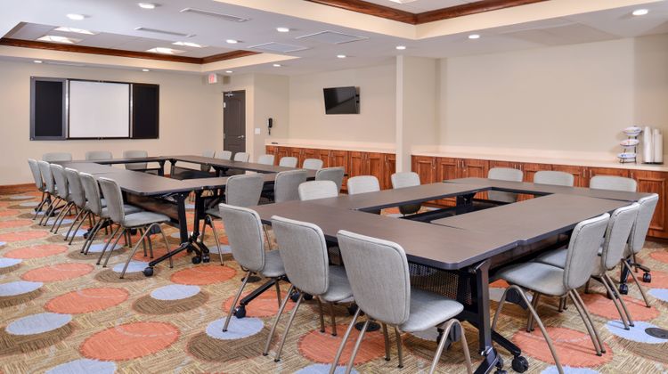 Staybridge Suites Rochester-Commerce Dr Meeting