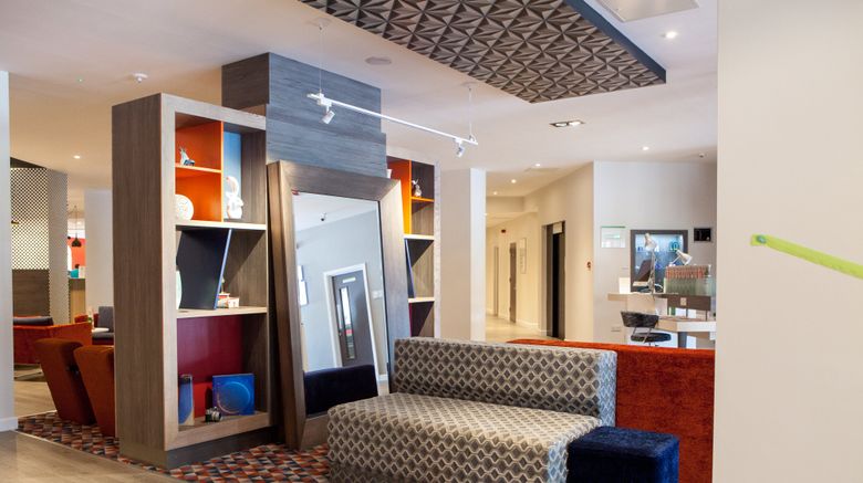<b>Holiday Inn - Corby Kettering Lobby</b>. Images powered by <a href="https://www.leonardoworldwide.com/" title="Leonardo Worldwide" target="_blank">Leonardo</a>.