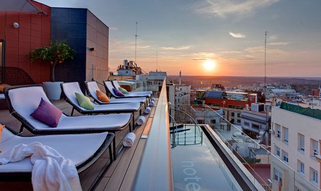 Hotel Indigo Madrid - Gran Via Exterior