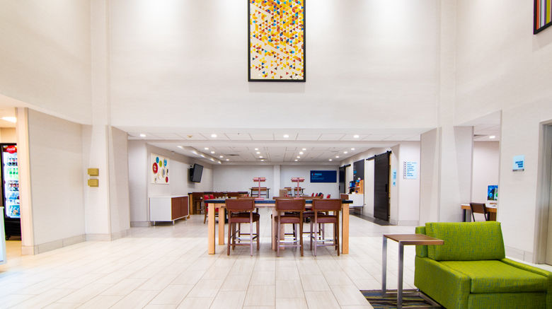 <b>Holiday Inn Express & Suites Northwest Lobby</b>. Images powered by <a href="https://www.leonardoworldwide.com/" title="Leonardo Worldwide" target="_blank">Leonardo</a>.