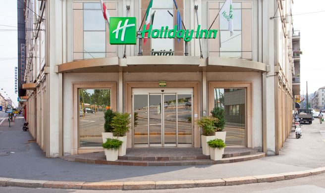 Holiday Inn Milan-Garibaldi Station Exterior